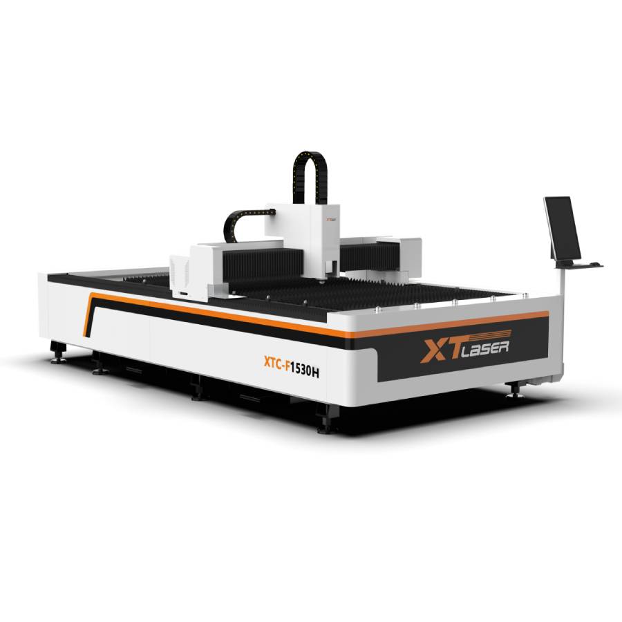 Fiber laser cutting machine working in industries