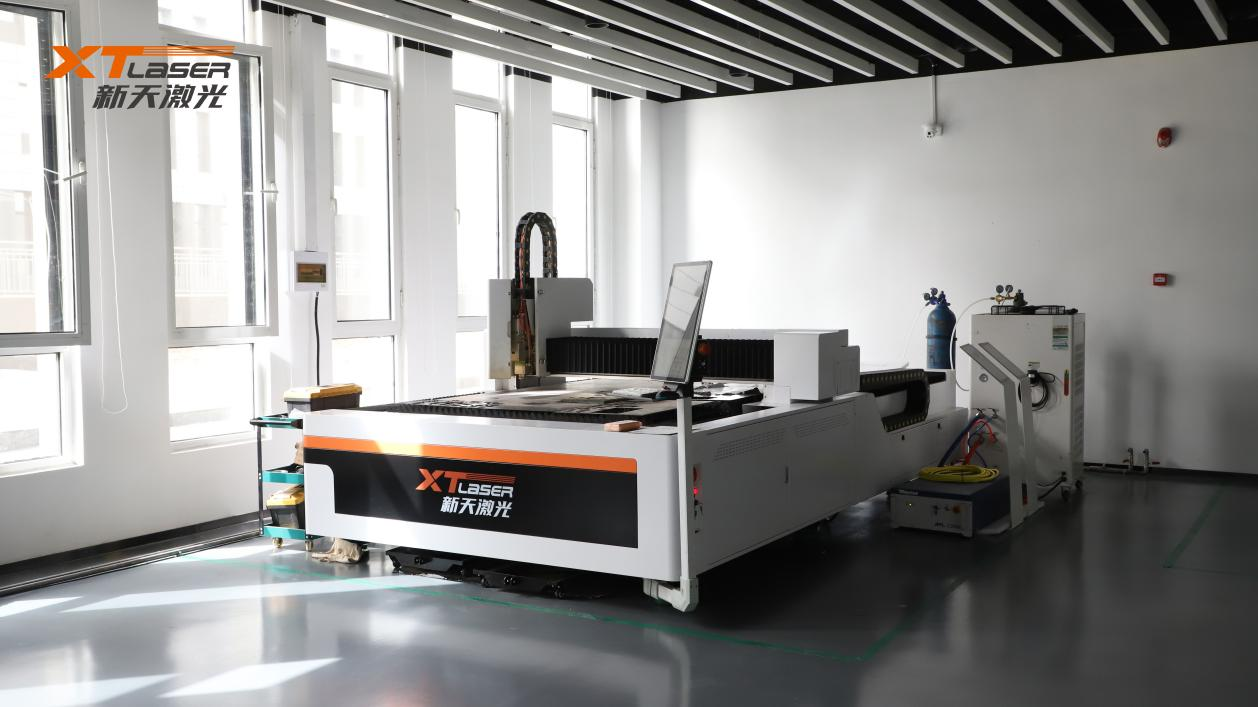 What is a laser cutting machine?