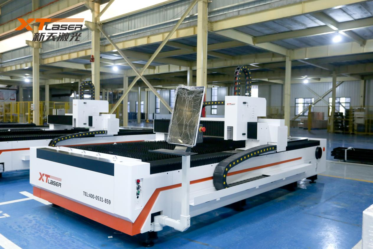 Advantages of laser metal cutting machine